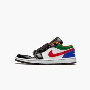 Women’s AIR JORDAN 1 LOW SE
"Multi-Color"
